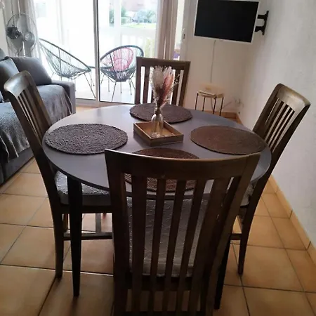 Pointe Vermeille - 2 Pieces Pour 4 Personnes 321 Apartment